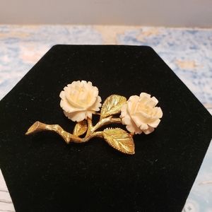 Vintage Ledo Flower Brooch